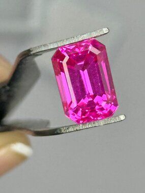 Hot Pink Sapphire Jewel